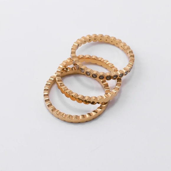 CZ Set Ring - Picture 5 of 5